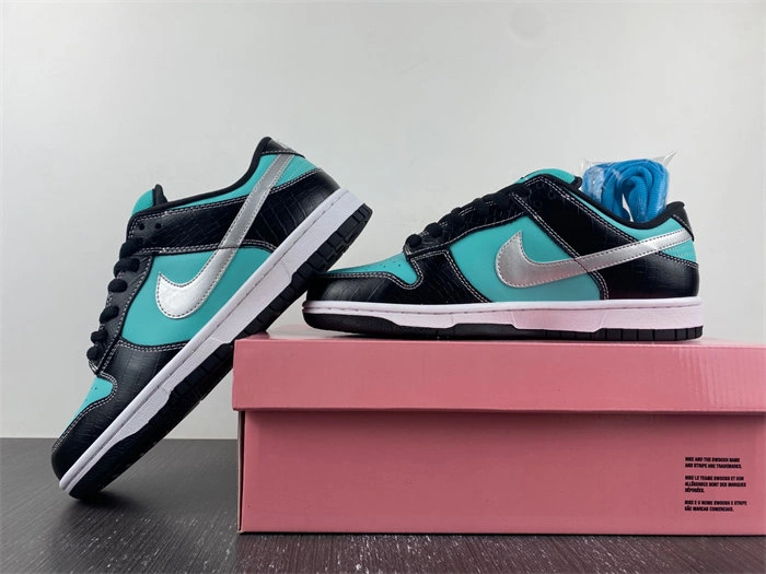 Nike SB Dunk Low Diamond Supply Co. Aqua Blue 304292- Supportive 4650