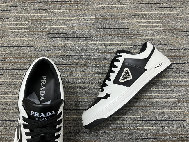 Prada Leather Sneaker Fashionable 3307