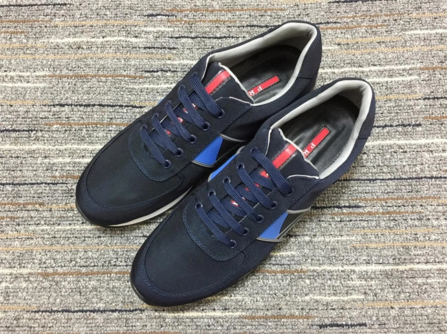 Prada Sneaker ModernLook 3382